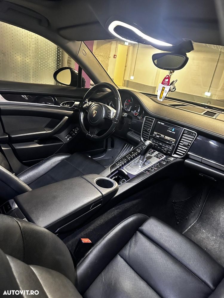 Porsche Panamera - 10