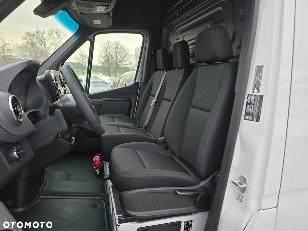 Mercedes-Benz Sprinter 317 CDI Extra Long PRO - 9