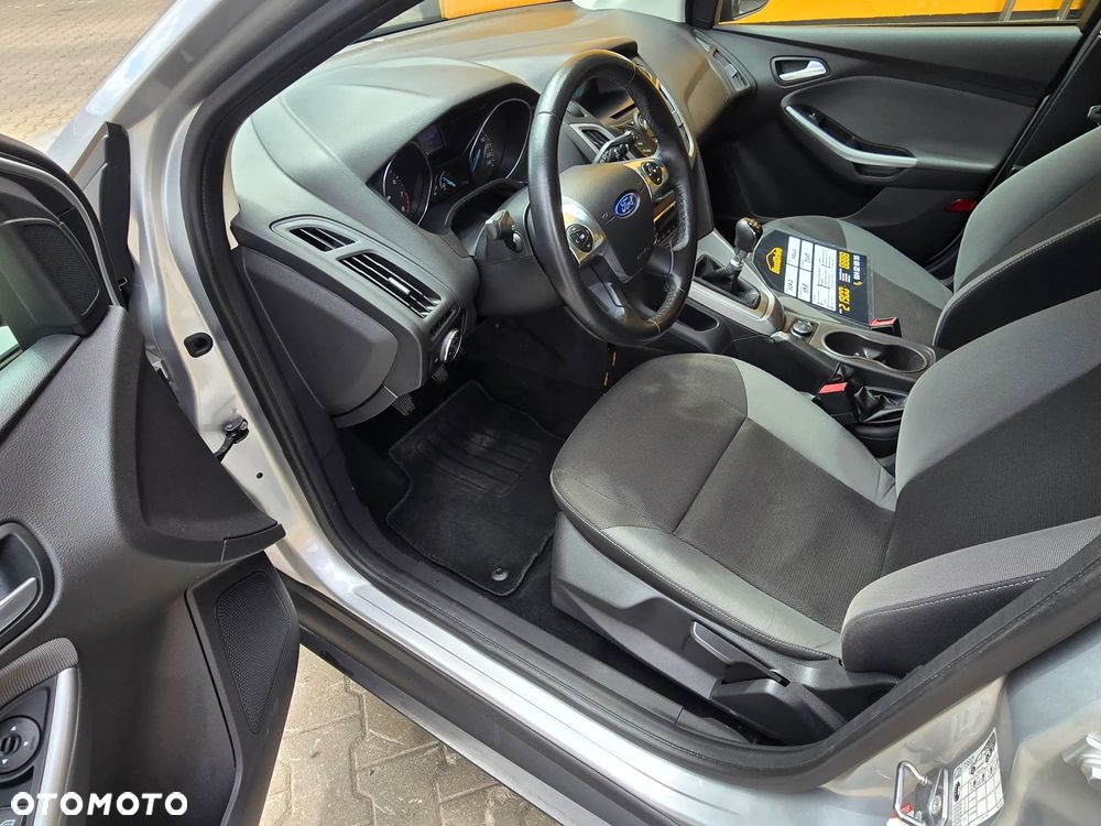 Ford Focus 1.0 EcoBoost Trend - 11