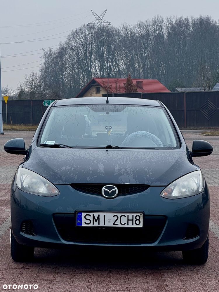 Mazda 2 - 3