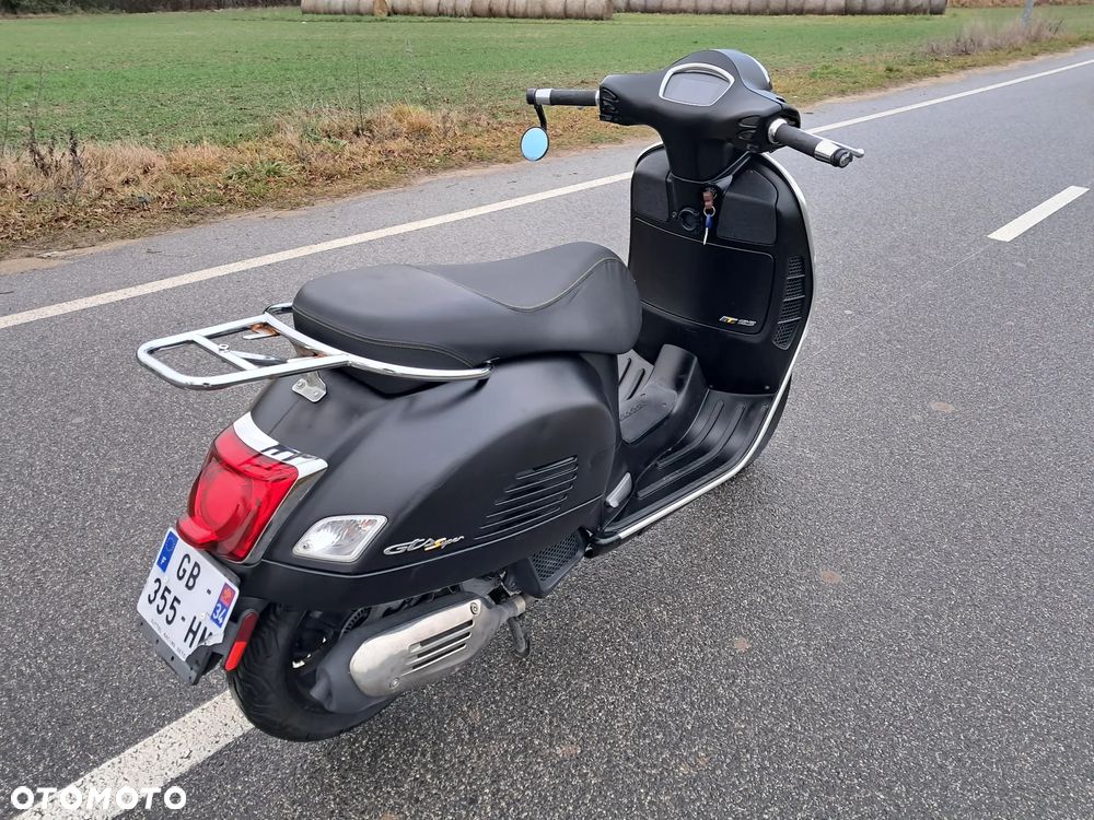 Piaggio Vespa - 6