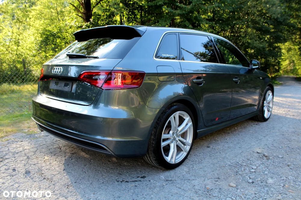 Audi A3 Sportback 2.0 TDI (clean diesel) S line Sportpaket - 31