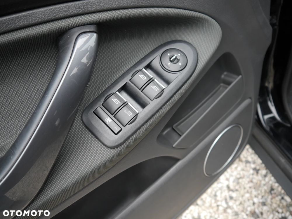 Ford Kuga 2.0 TDCi 4x4 Titanium - 8