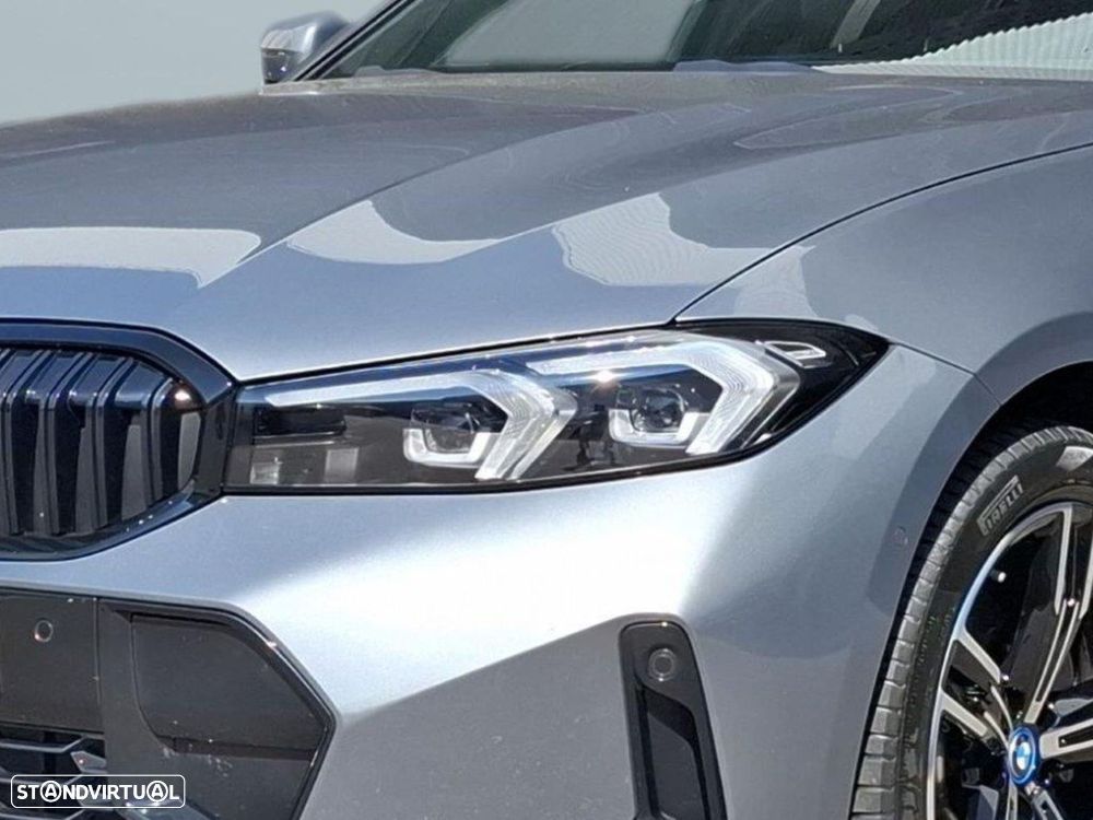 BMW 320 e Pack Desportivo M Auto - 3