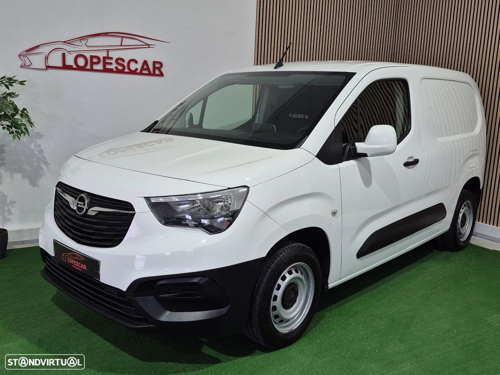 Opel Combo - 3 LUG - NACIONAL | GARANTIA | 2020 - 1