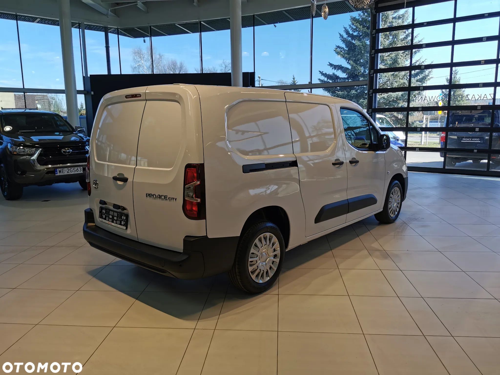 Toyota Proace CITY VAN - 11
