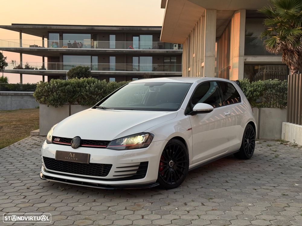VW Golf GTI Performance BlueMotion DSG - 3