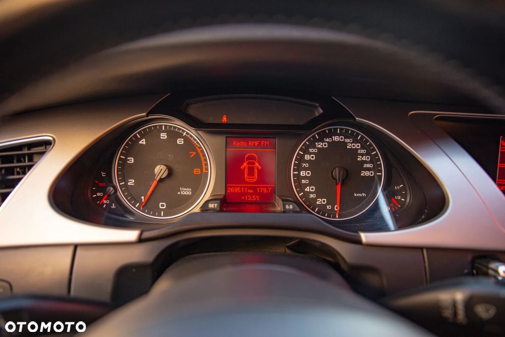 Audi A4 Avant 2.0 TFSI Quattro - 33