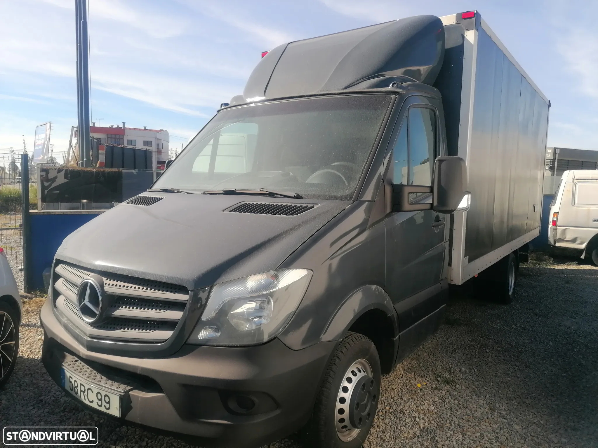 Mercedes-Benz Sprinter - 3