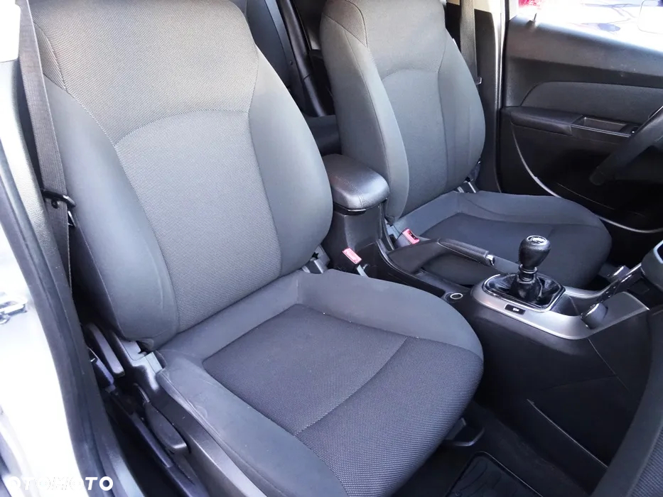Chevrolet Cruze 2.0 D LT - 11