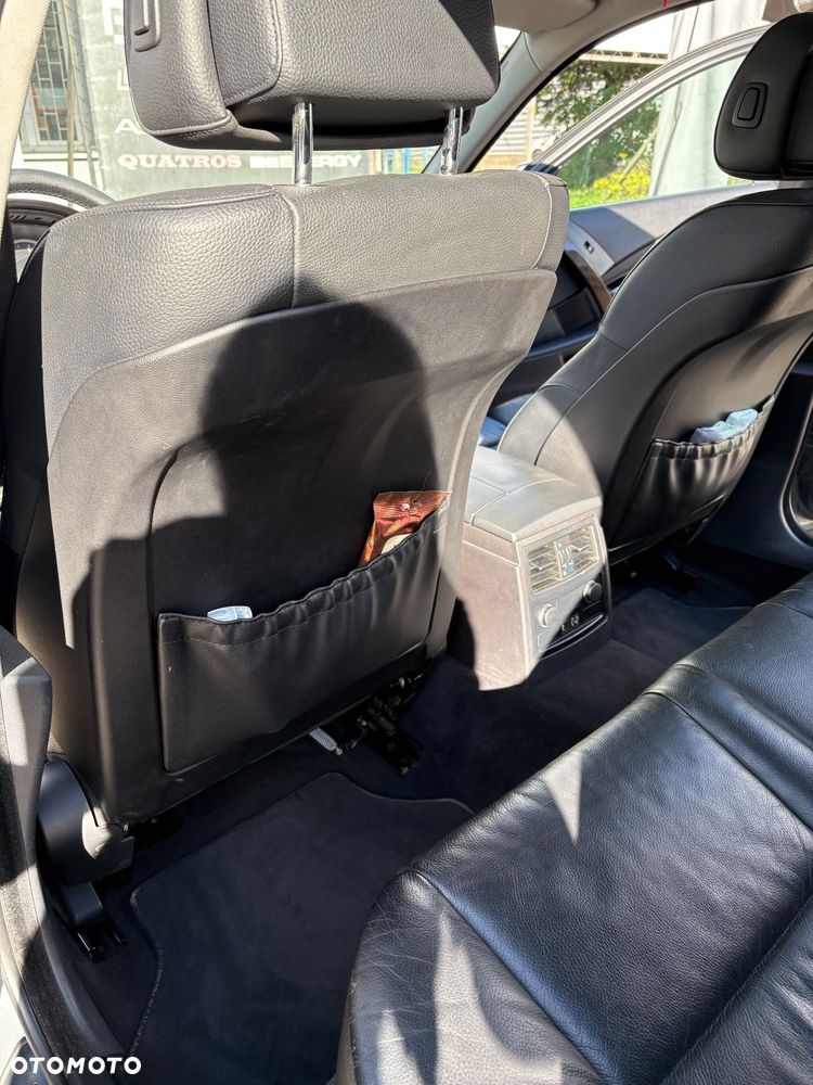 BMW Seria 5 525d - 19