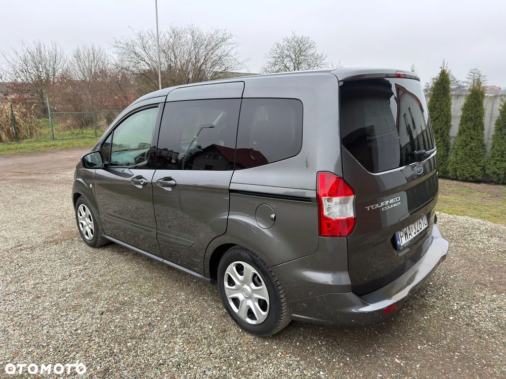 Ford Tourneo Courier 1.0 EcoBoost Ambiente - 4