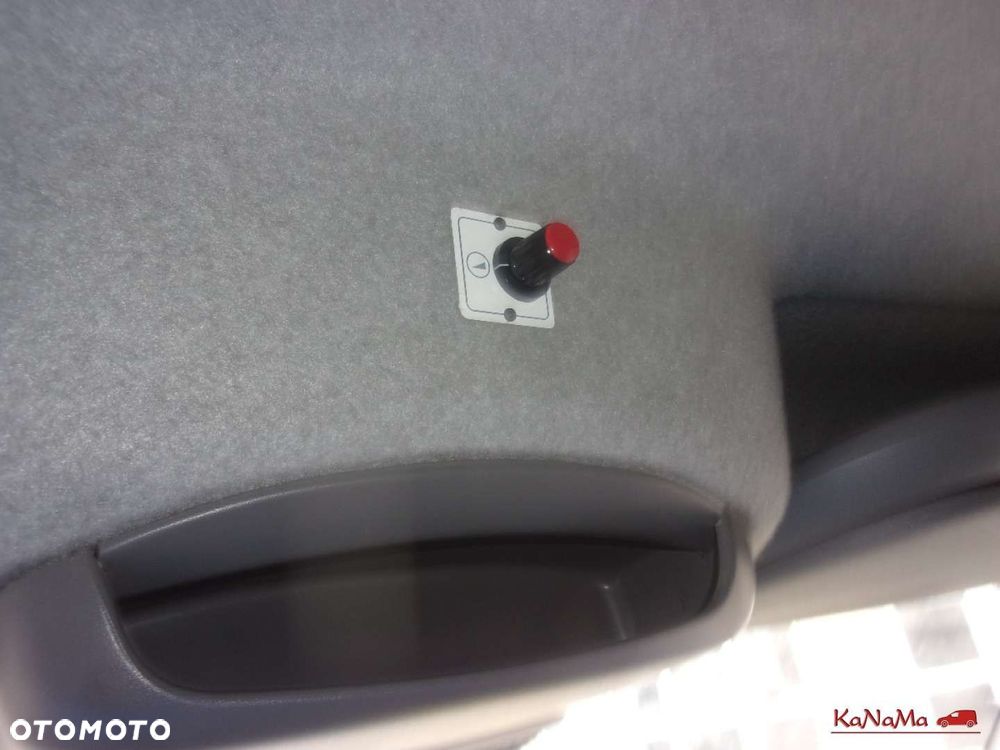 Mercedes-Benz Sprinter - 17