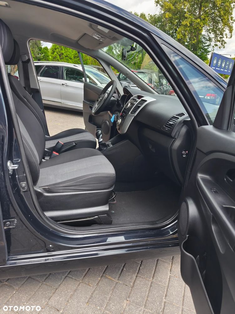 Kia Venga 1.4 CRDi 90 Attract - 20