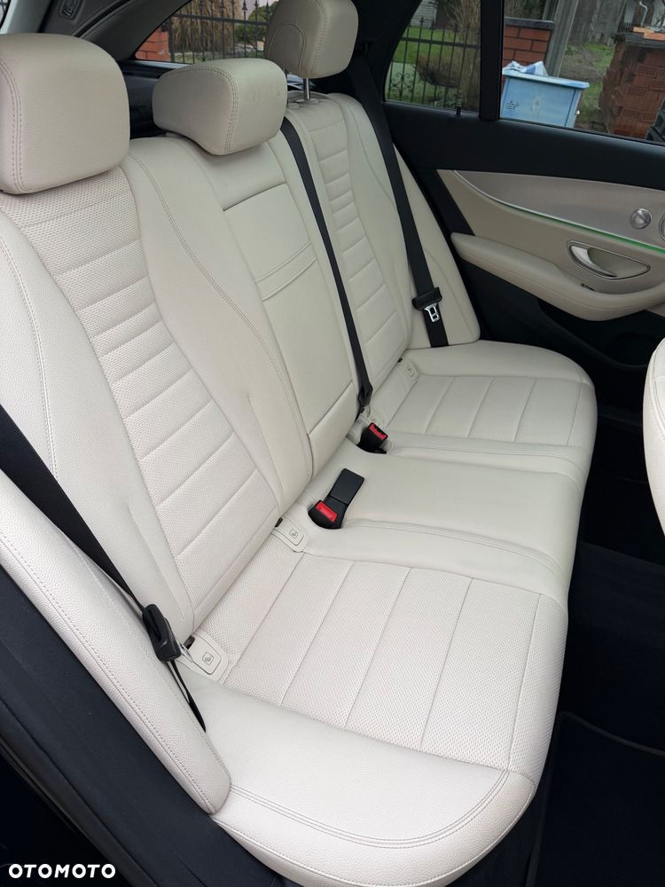 Mercedes-Benz Klasa E 220 d 9G-TRONIC Avantgarde - 12