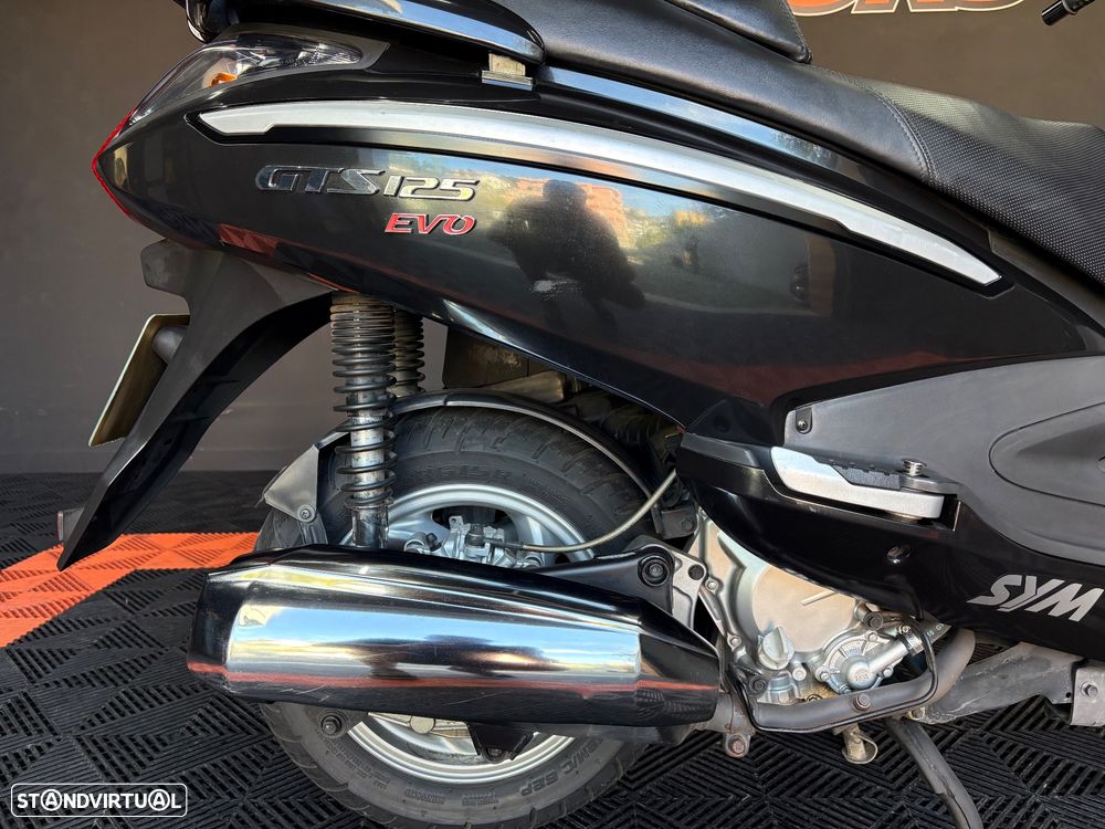 Sym GTS 125 Evo - 16
