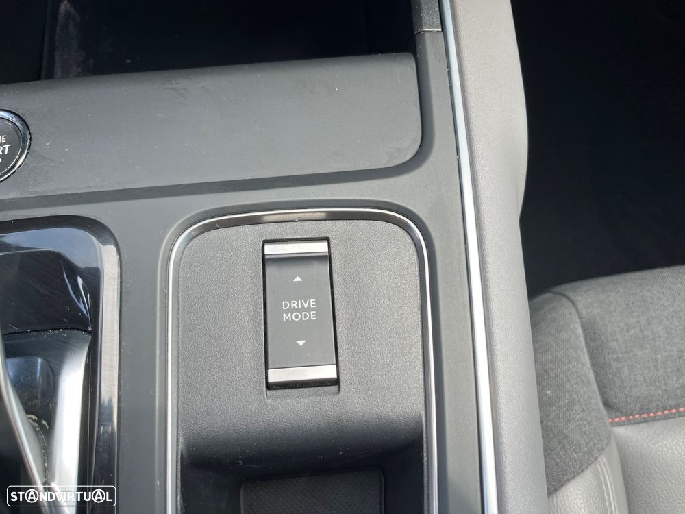Citroën C5 Aircross 1.6 Hybrid Shine e-EAT8 - 39