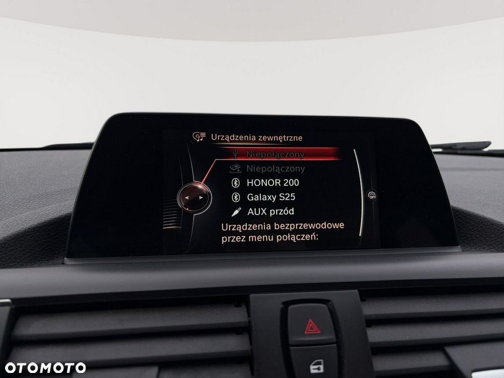 BMW Seria 1 - 19