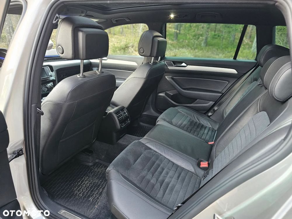 Volkswagen Passat 2.0 TDI BMT Highline - 15