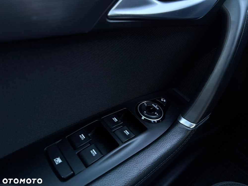 Hyundai i40 1.6 GDI Comfort + - 33