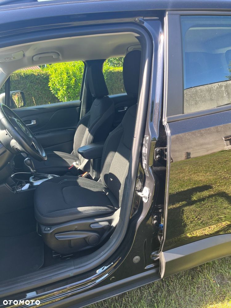 Jeep Renegade 1.3 GSE T4 Turbo Longitude FWD S&S - 36