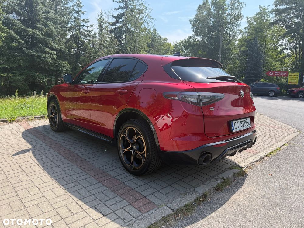 Alfa Romeo Stelvio 2.0 Turbo Intensa Q4 - 25