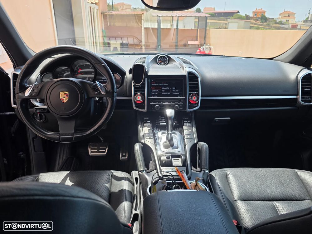 Porsche Cayenne Tiptronic S - 7