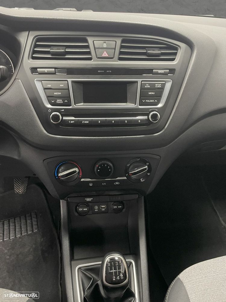 Hyundai i20 1.2 Access+Bluetooth - 9