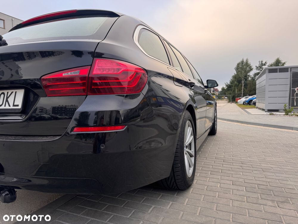 BMW Seria 5 525d xDrive Luxury Line - 6
