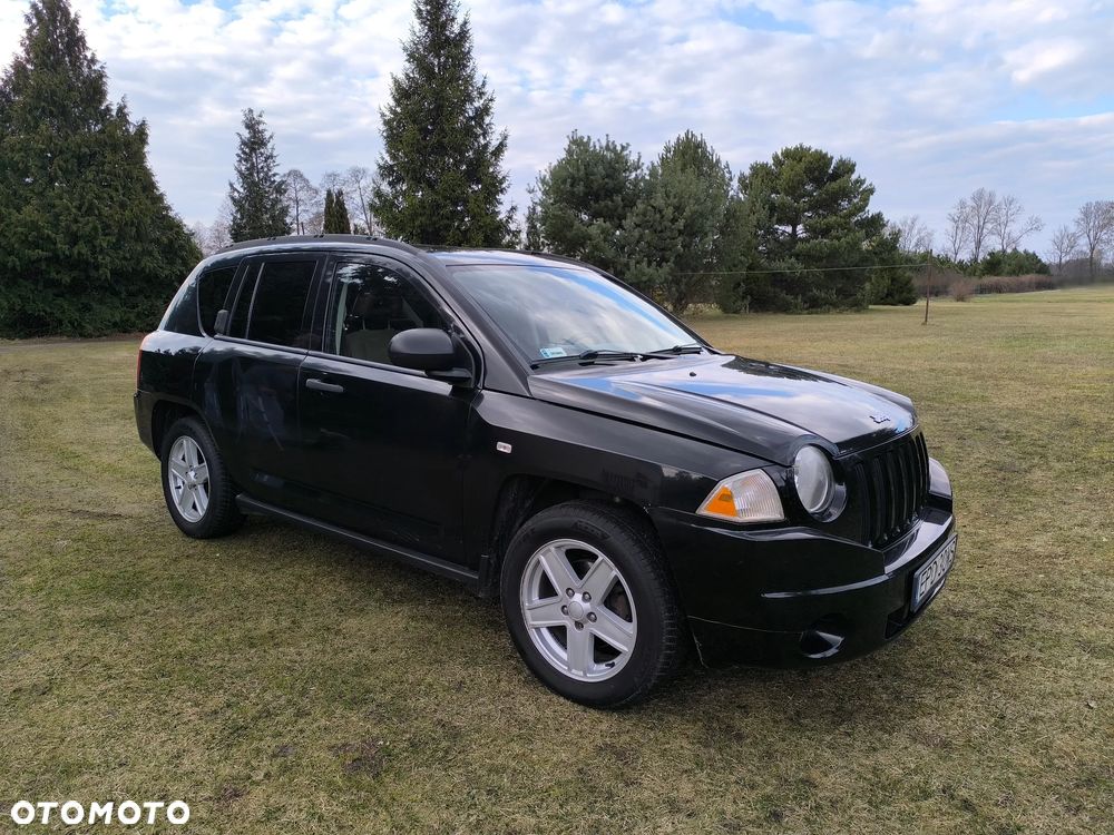 Jeep Compass - 2