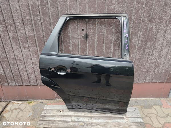 FOCUS MK2 KOMBI LIFT DRZWI PRAWY TYŁ LAK.F3 08-11