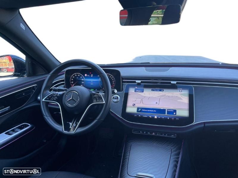 Mercedes-Benz E 300 Standard - 13