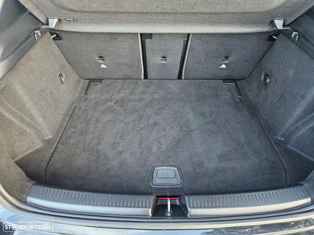 Mercedes-Benz A 200 AMG Line - 26