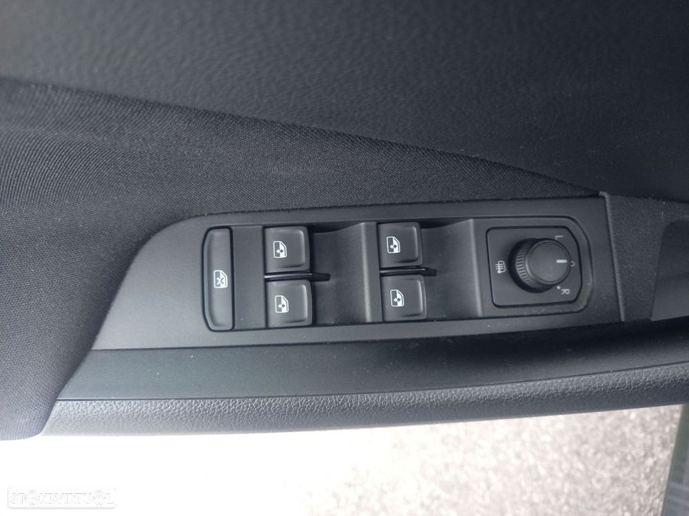 Skoda Kamiq 1.0 TSI Ambition - 12