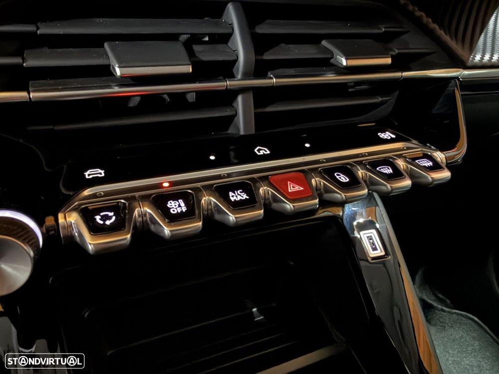 Peugeot 208 1.2 PureTech Active Pack - 18