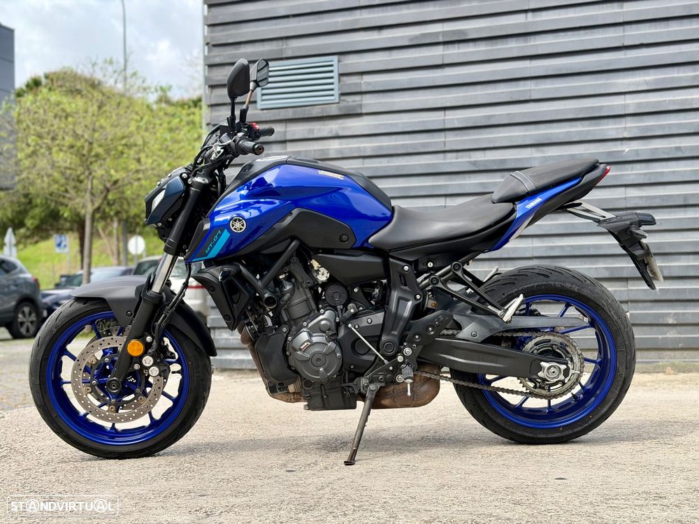 Yamaha MT-07 - 7