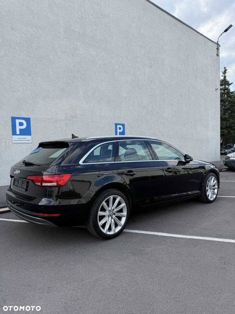 Audi A4 Avant - 4