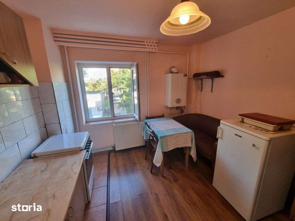 Ultracentral, etaj 1 , mobilata — fotografia 1