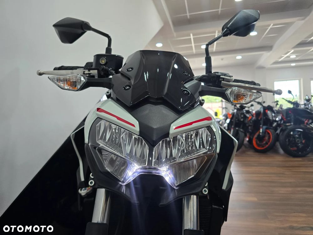 Kawasaki Z 650 - 9