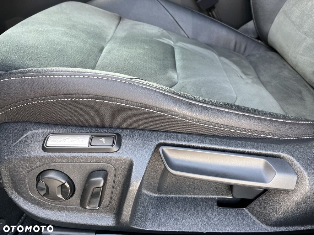 Volkswagen Arteon Shooting Brake - 12