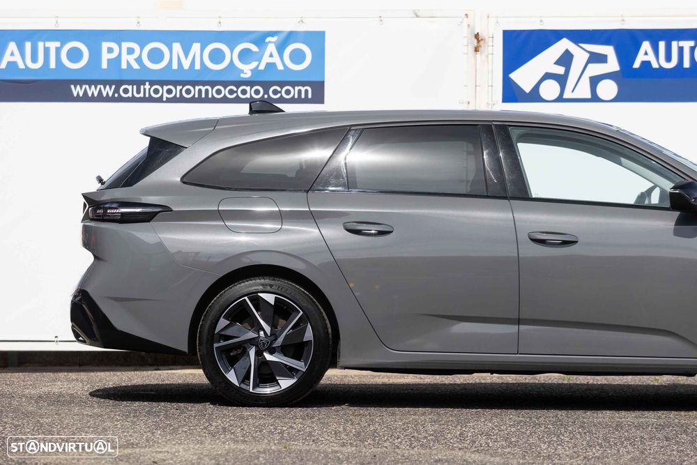 Peugeot 308 SW - 16