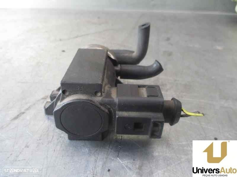 ELECTROVALVULA VÁCUO VOLKSWAGEN TRANSPORTER V FURGÃO 2005 -1J0906627C - 8