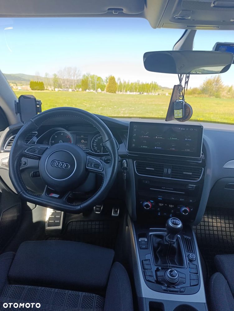 Audi A4 Avant 2.0 TDI - 12