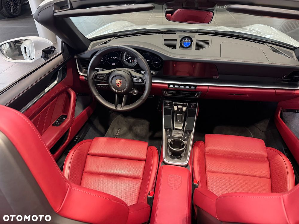 Porsche 911 Turbo S - 24