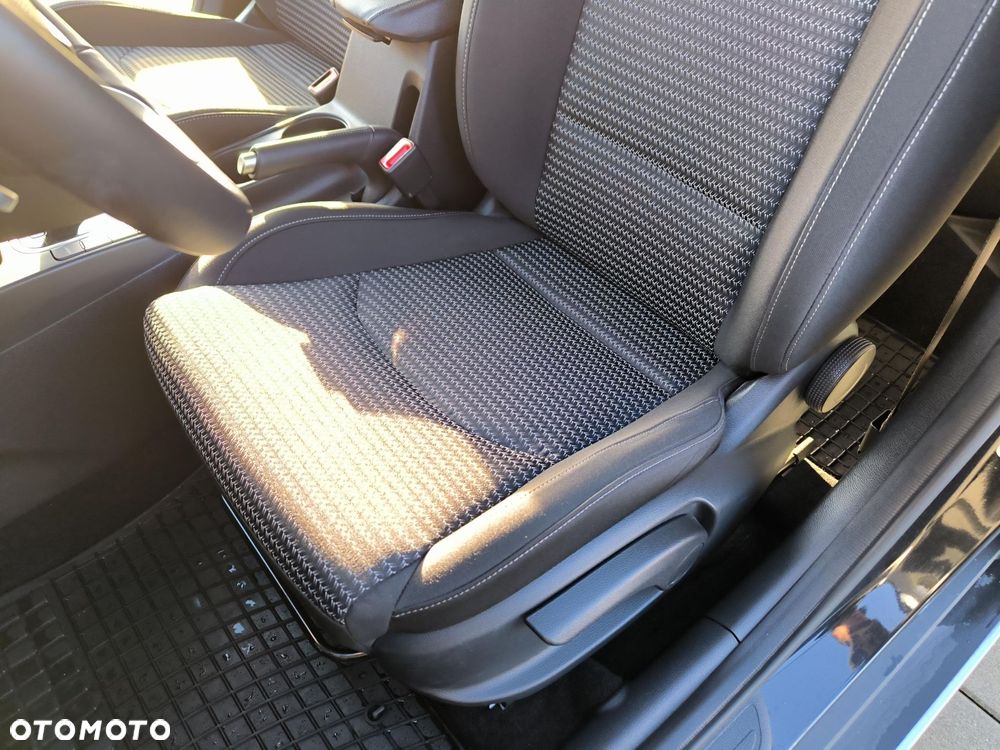 Kia XCeed 1.5 T-GDI M DCT - 12