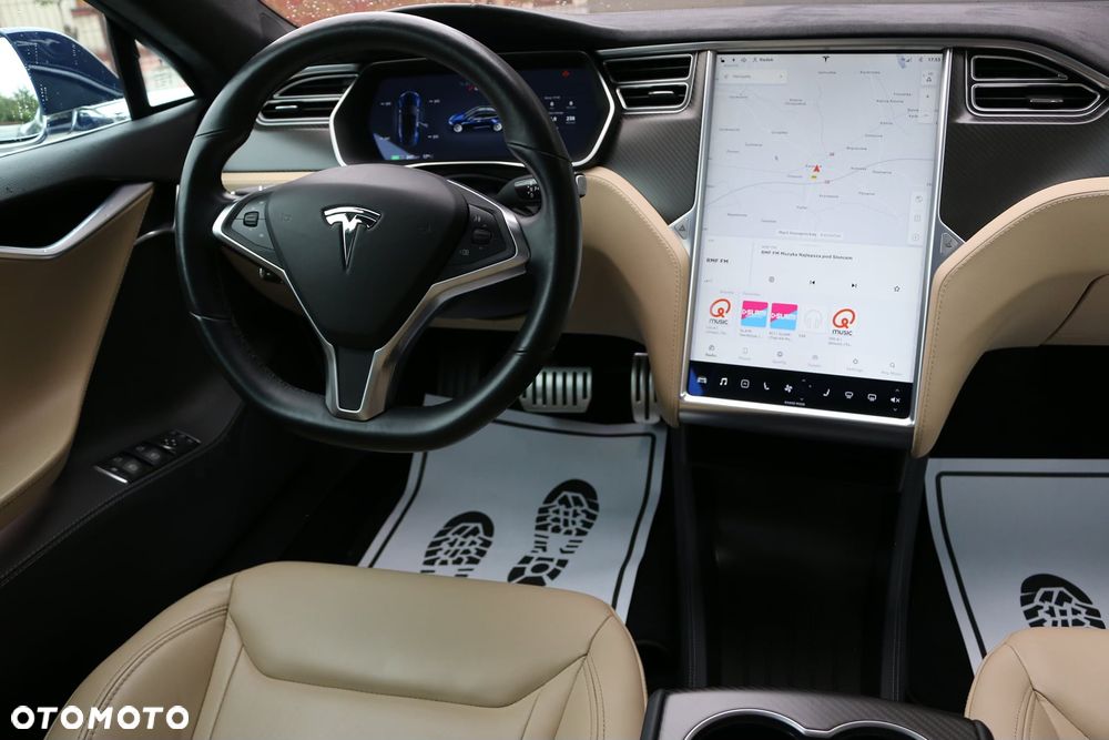 Tesla Model S Dual Motor Allradantrieb Performance - 5