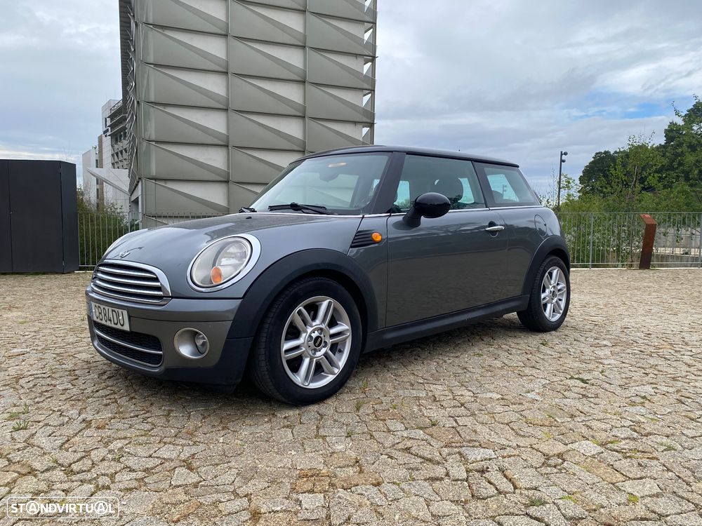 MINI 3 Portas One D - 3