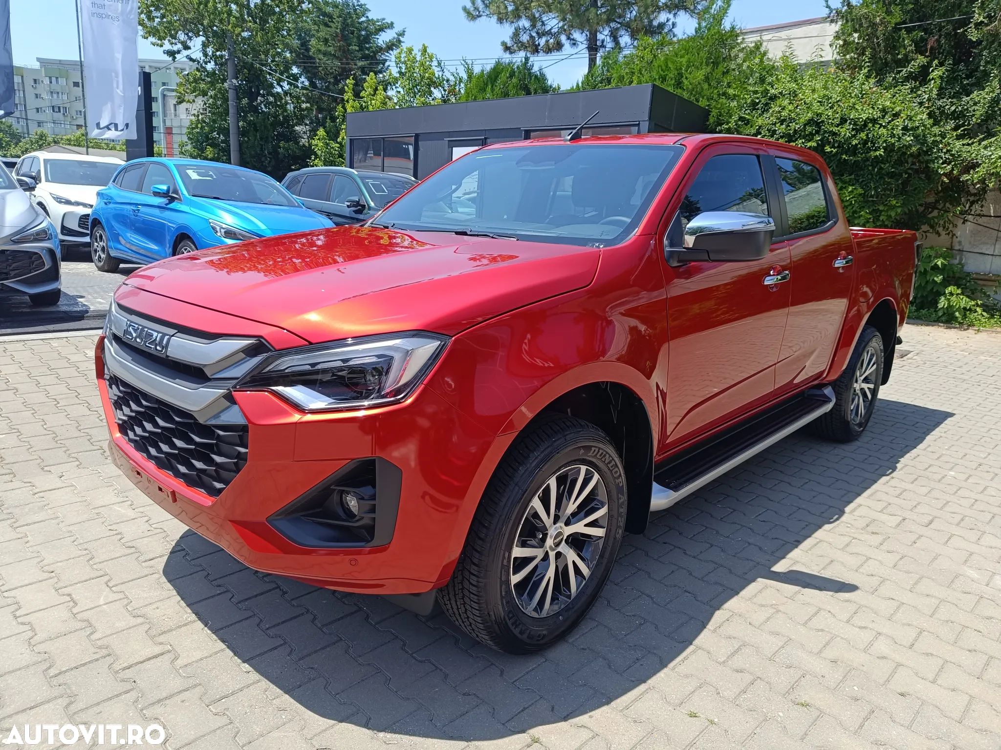Isuzu D-Max 1.9 DSL 4x4 Double Cab 6AT Premium - 1