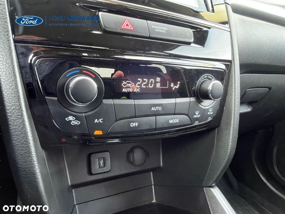 Suzuki Vitara 1.4 Boosterjet SHVS Premium 4WD - 14