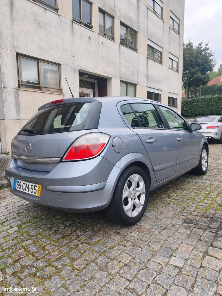 Opel Astra 1.3 CDTI Edition - 4